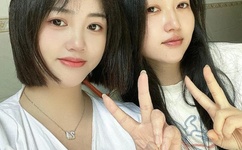 各种姿势被学长NP高H灌尿男男